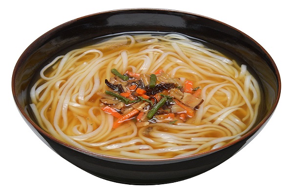 米粉でつくった山菜うどん