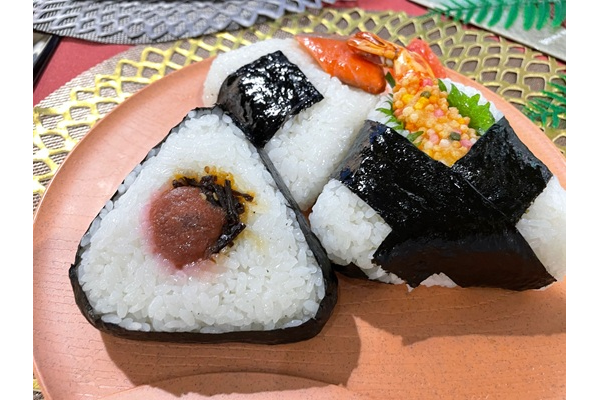 こだわりのおにぎり塩と椎茸塩のセット